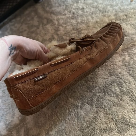 Men’s L. L. Bean Wicked Good Moccasins - Picture 9 of 9